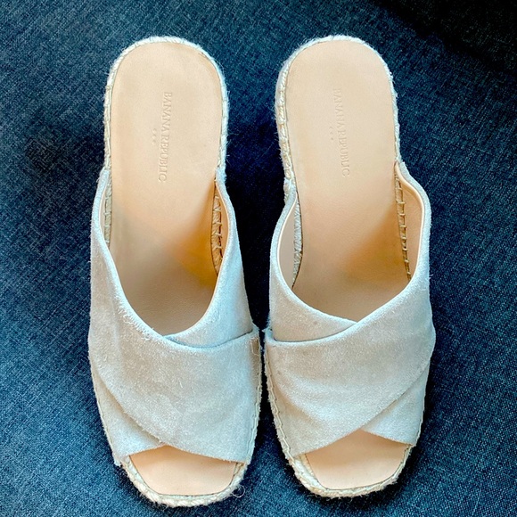 Banana Republic Factory Shoes - Banana Republic wedge sandals. Worn twice.